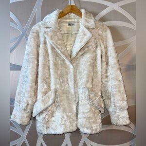 Philosophy di Alberta Ferretti Cream Teddy Jacket